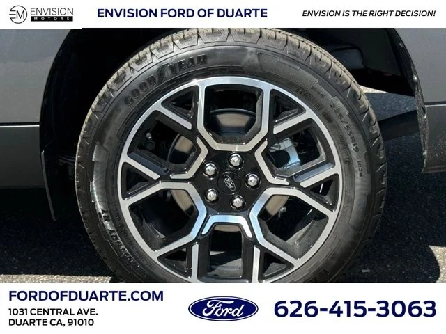 2025 Ford Maverick - Image 11 of 12