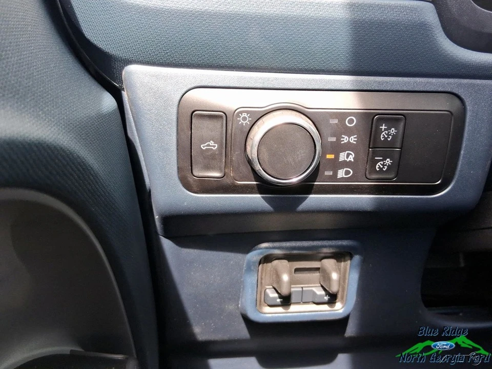 2025 Ford Maverick - Image 19 of 21