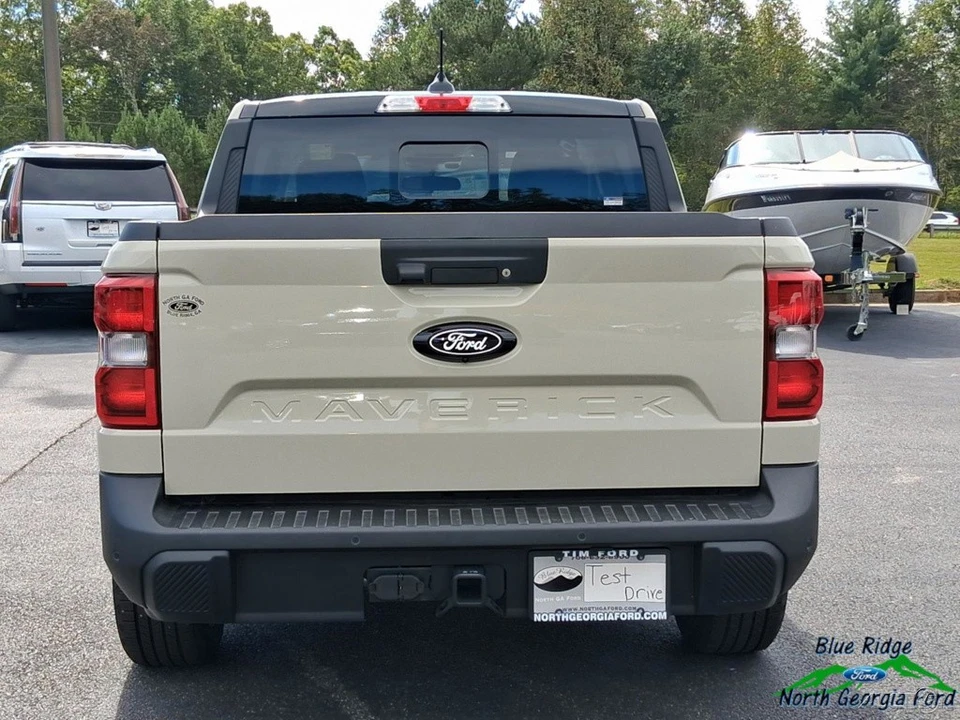 2025 Ford Maverick - Image 15 of 21