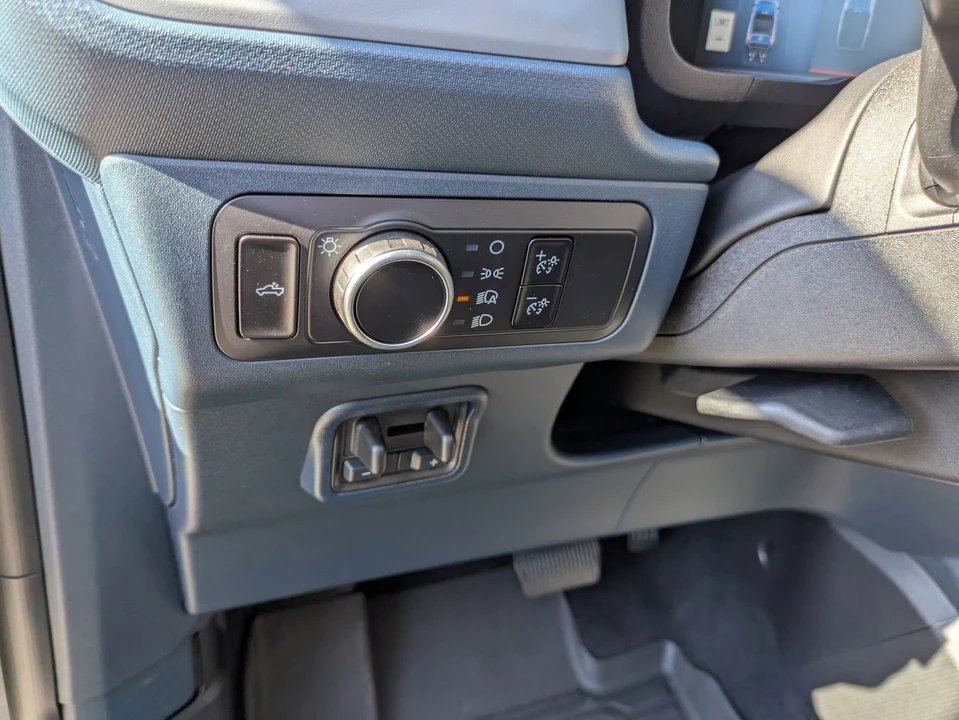 2025 Ford Maverick - Image 18 of 31