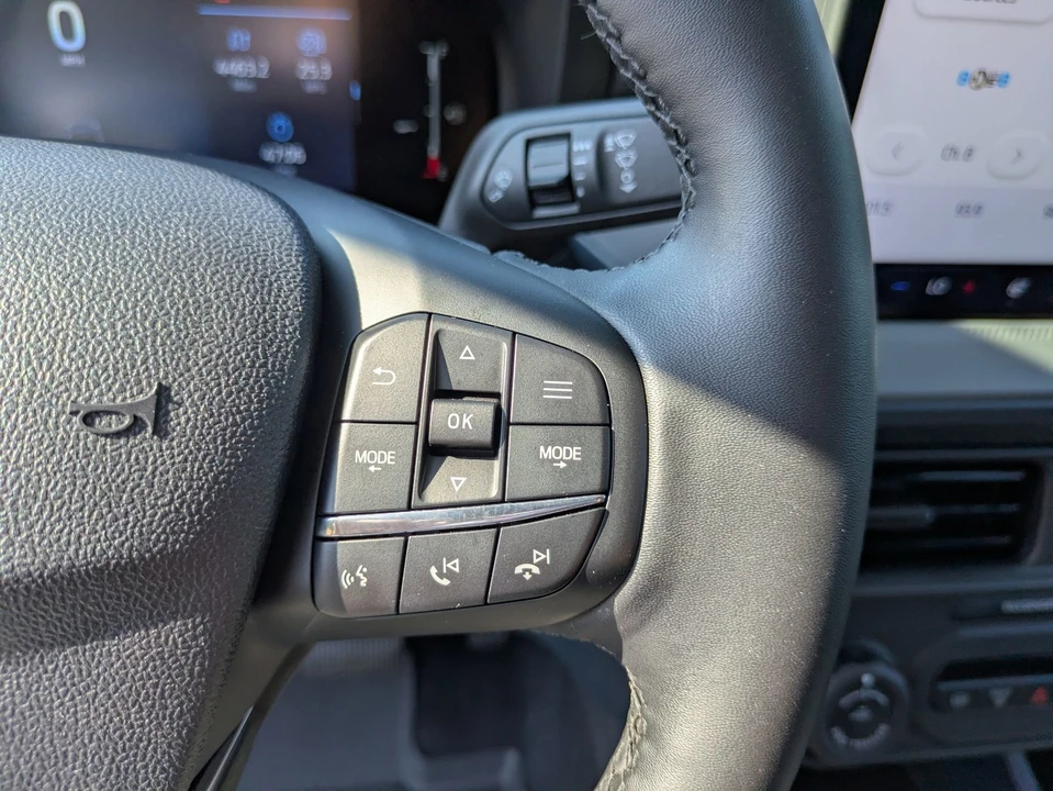 2025 Ford Maverick - Image 20 of 31