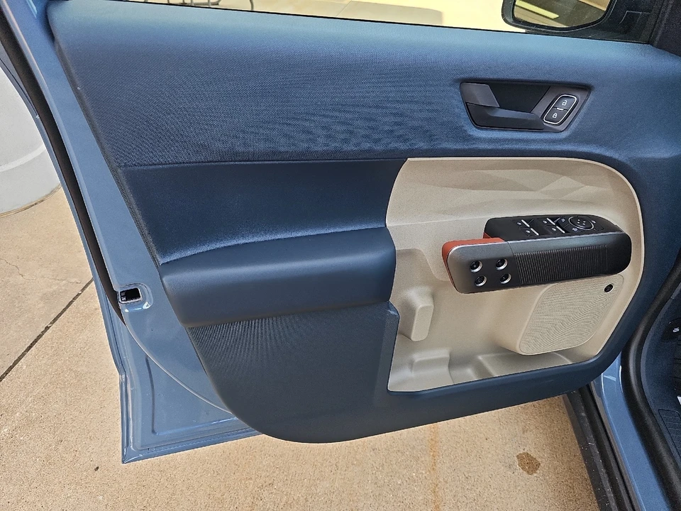 2025 Ford Maverick - Image 21 of 21