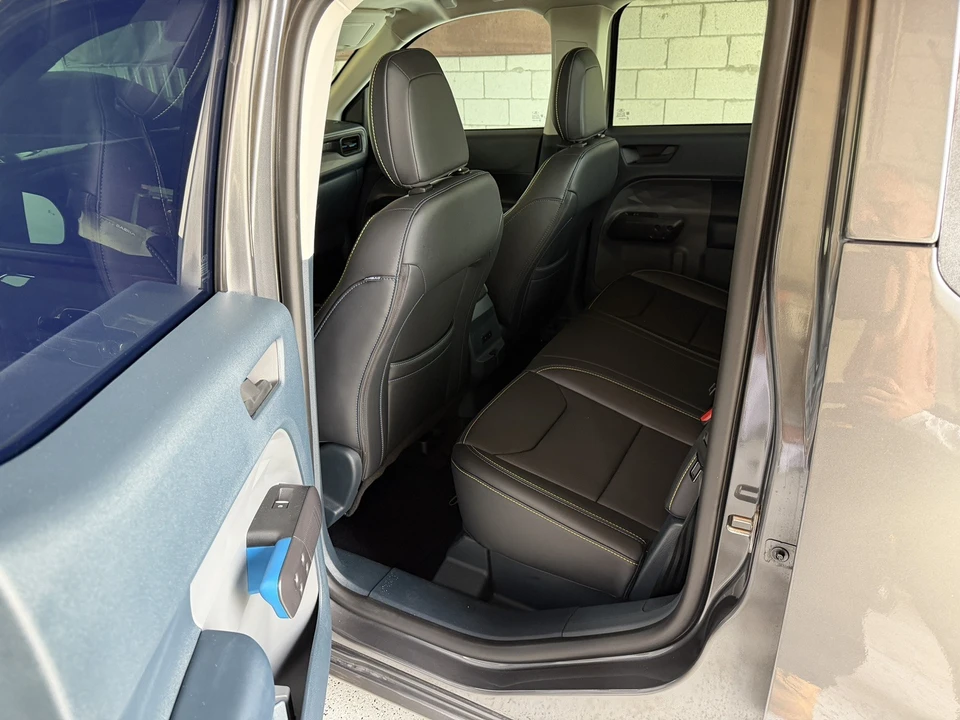 2025 Ford Maverick - Image 10 of 31