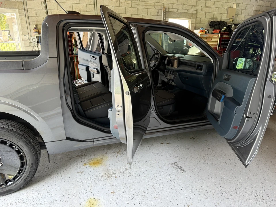 2025 Ford Maverick - Image 8 of 31