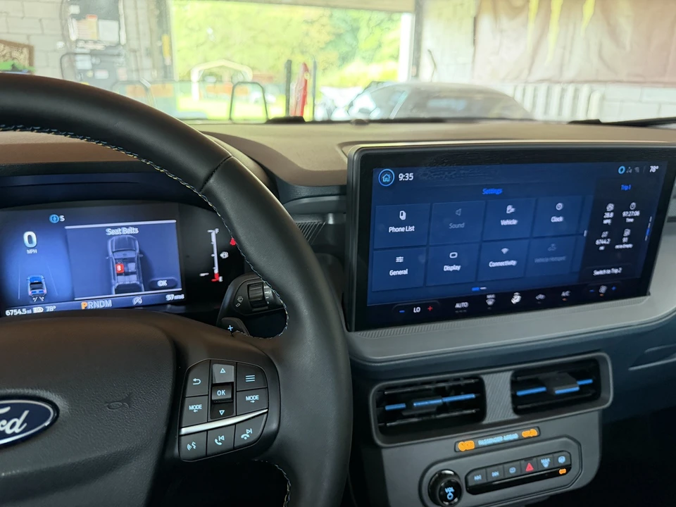 2025 Ford Maverick - Image 3 of 31