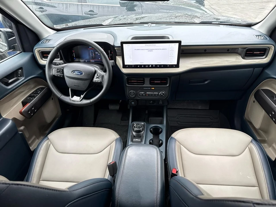 2025 Ford Maverick - Image 17 of 22