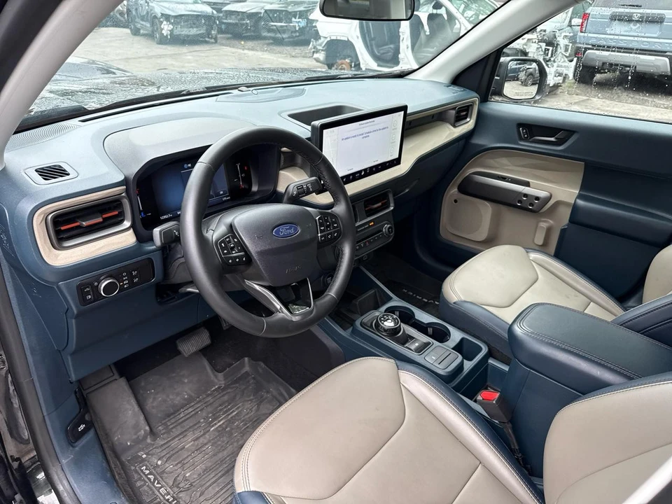 2025 Ford Maverick - Image 20 of 22