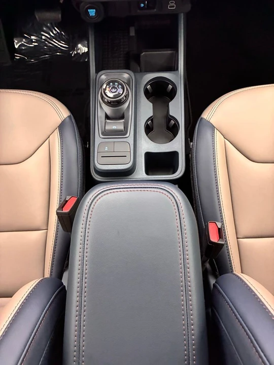 2025 Ford Maverick - Image 21 of 21