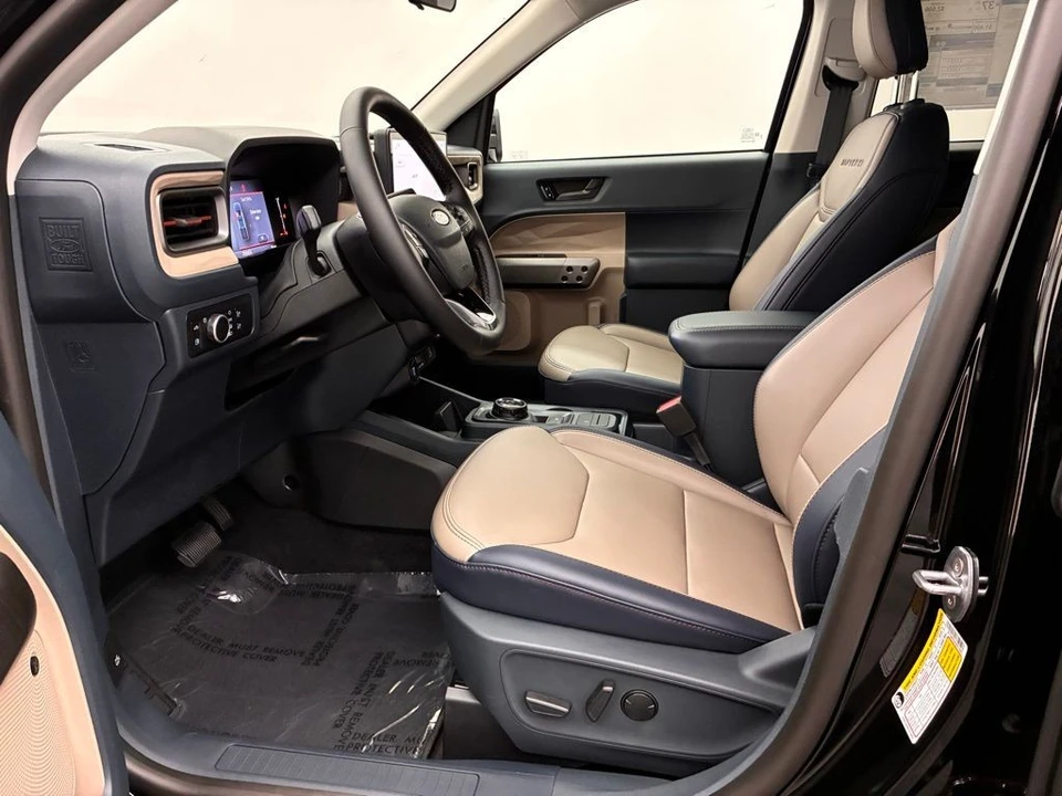 2025 Ford Maverick - Image 16 of 21