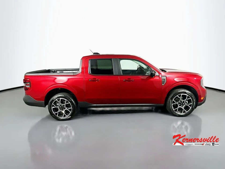 2025 Ford Maverick - Image 8 of 24