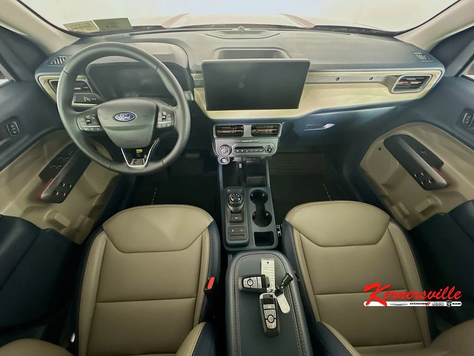 2025 Ford Maverick - Image 10 of 12