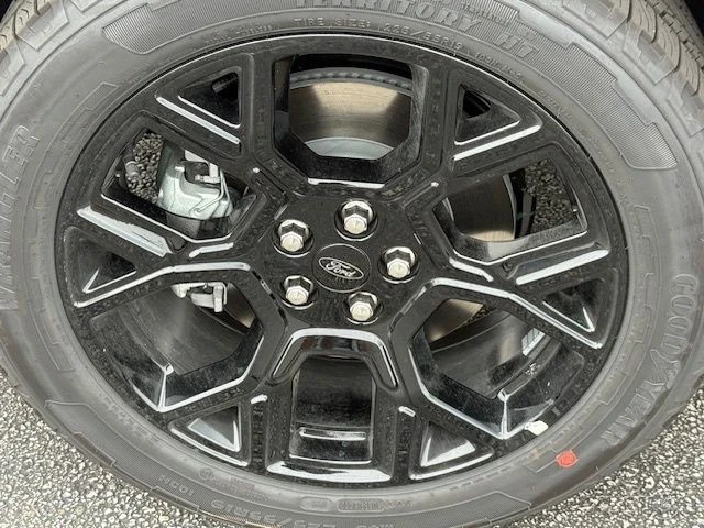 2025 Ford Maverick - Image 11 of 21