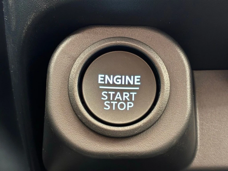2025 Ford Maverick - Image 6 of 12