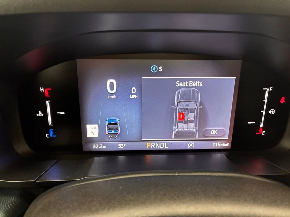 2025 Ford Maverick - Image 20 of 21