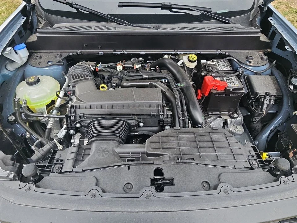 2025 Ford Maverick - Image 20 of 21