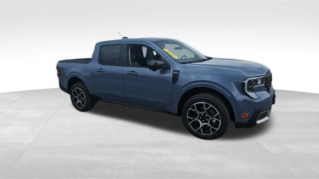 2025 Ford Maverick - Image 2 of 21