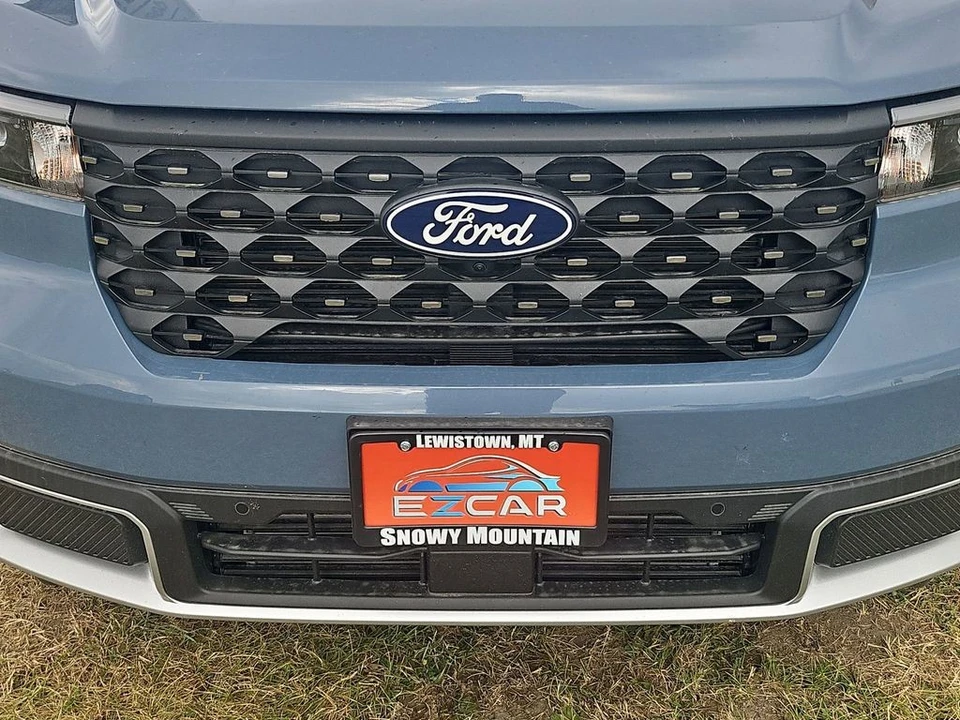 2025 Ford Maverick - Image 19 of 21