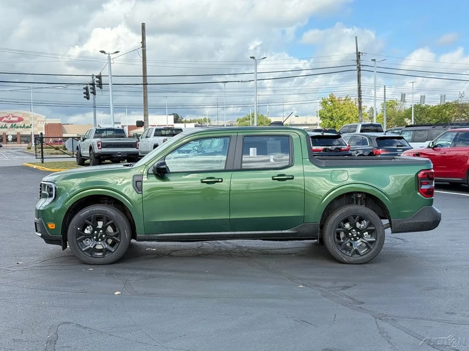 2025 Ford Maverick - Image 2 of 12