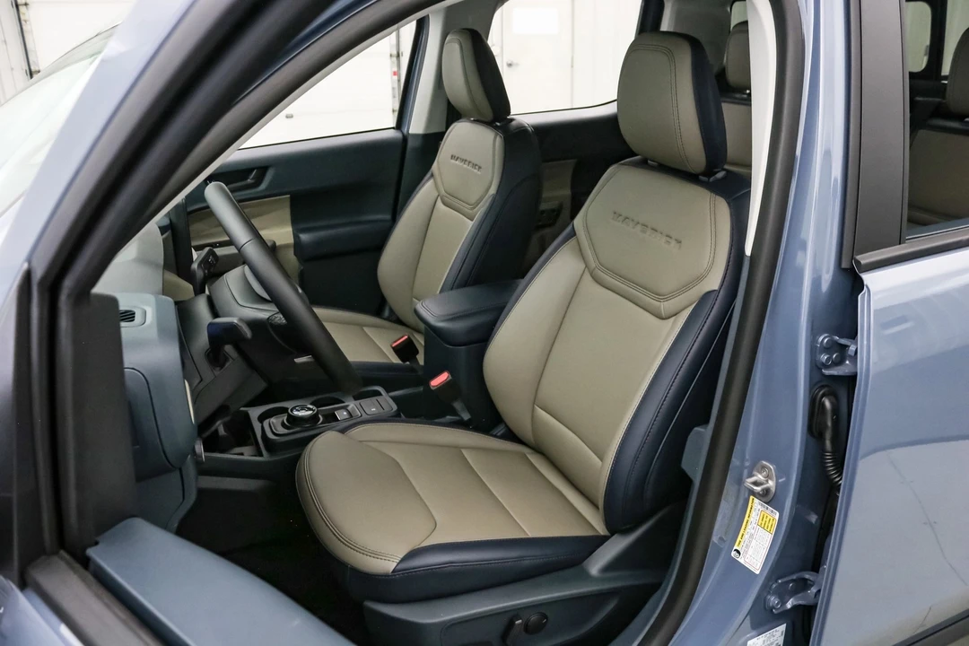 2025 Ford Maverick - Image 13 of 21