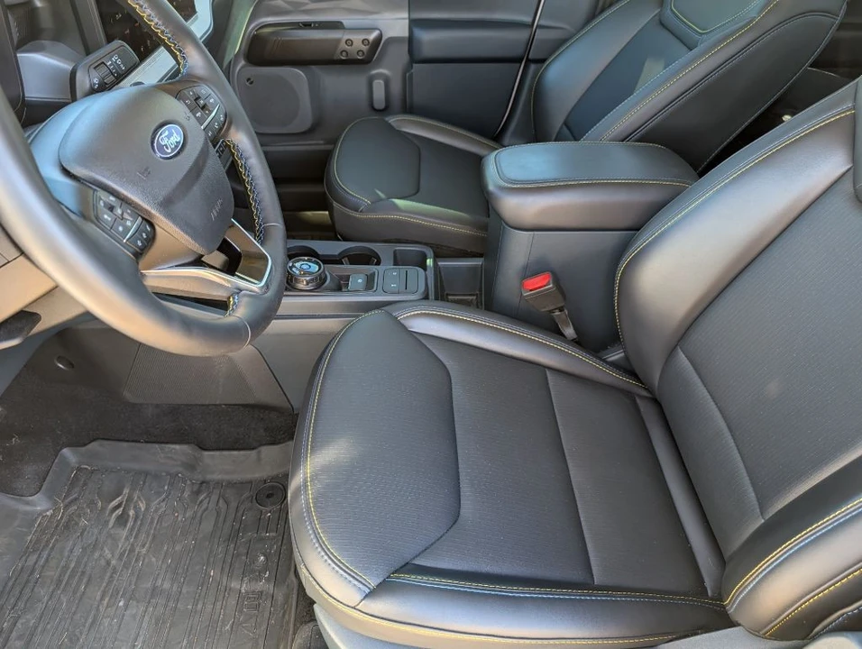 2025 Ford Maverick - Image 8 of 24