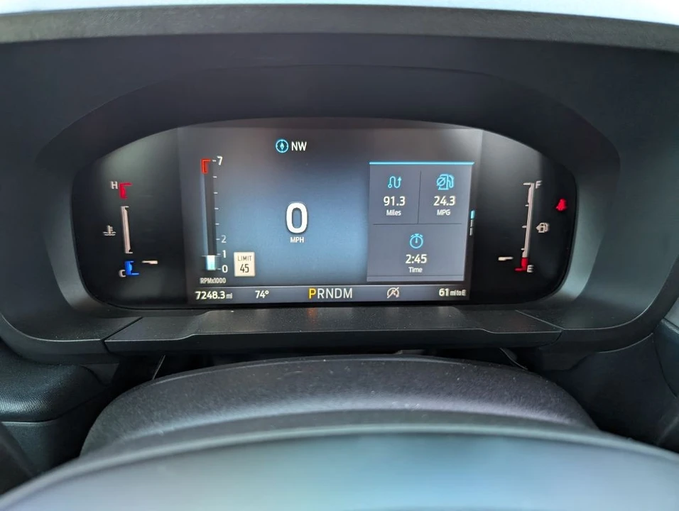 2025 Ford Maverick - Image 15 of 24