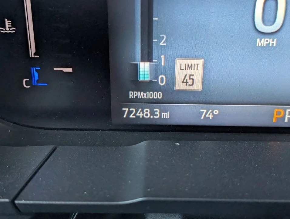 2025 Ford Maverick - Image 16 of 24