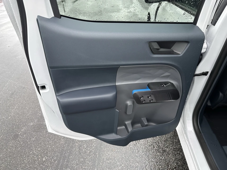 2025 Ford Maverick - Image 13 of 21