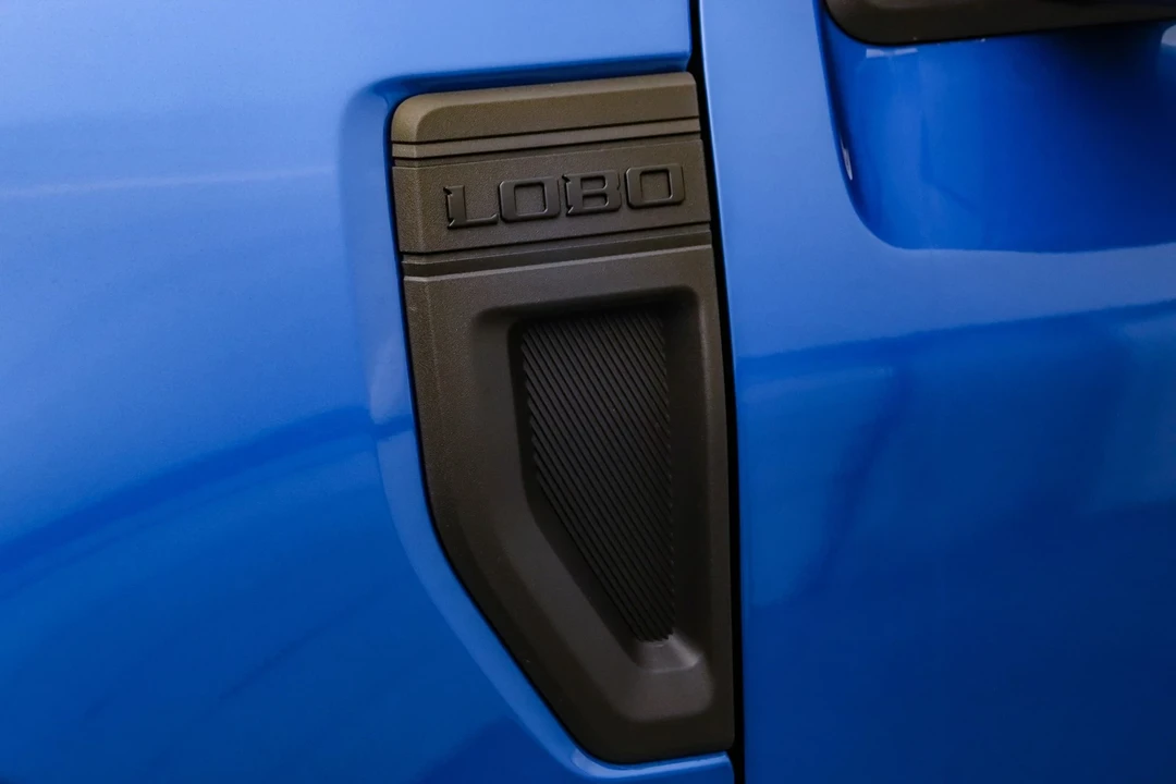 2025 Ford Maverick - Image 15 of 21