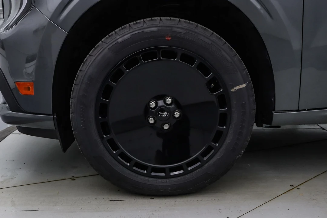 2025 Ford Maverick - Image 12 of 21