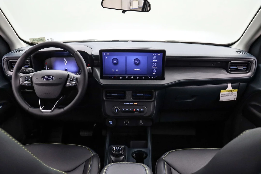 2025 Ford Maverick - Image 17 of 21