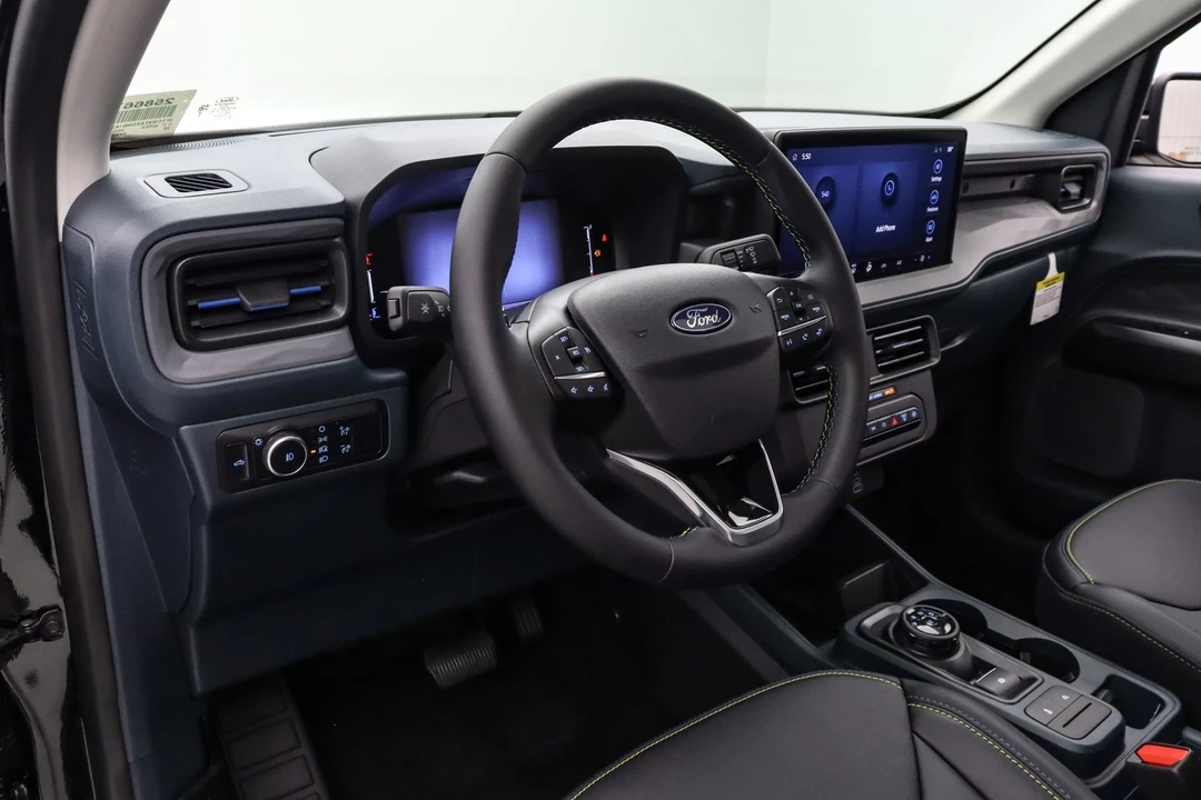 2025 Ford Maverick - Image 15 of 21