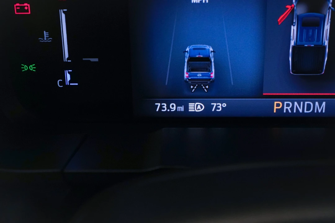 2025 Ford Maverick - Image 22 of 31