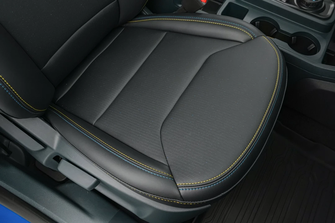 2025 Ford Maverick - Image 27 of 31