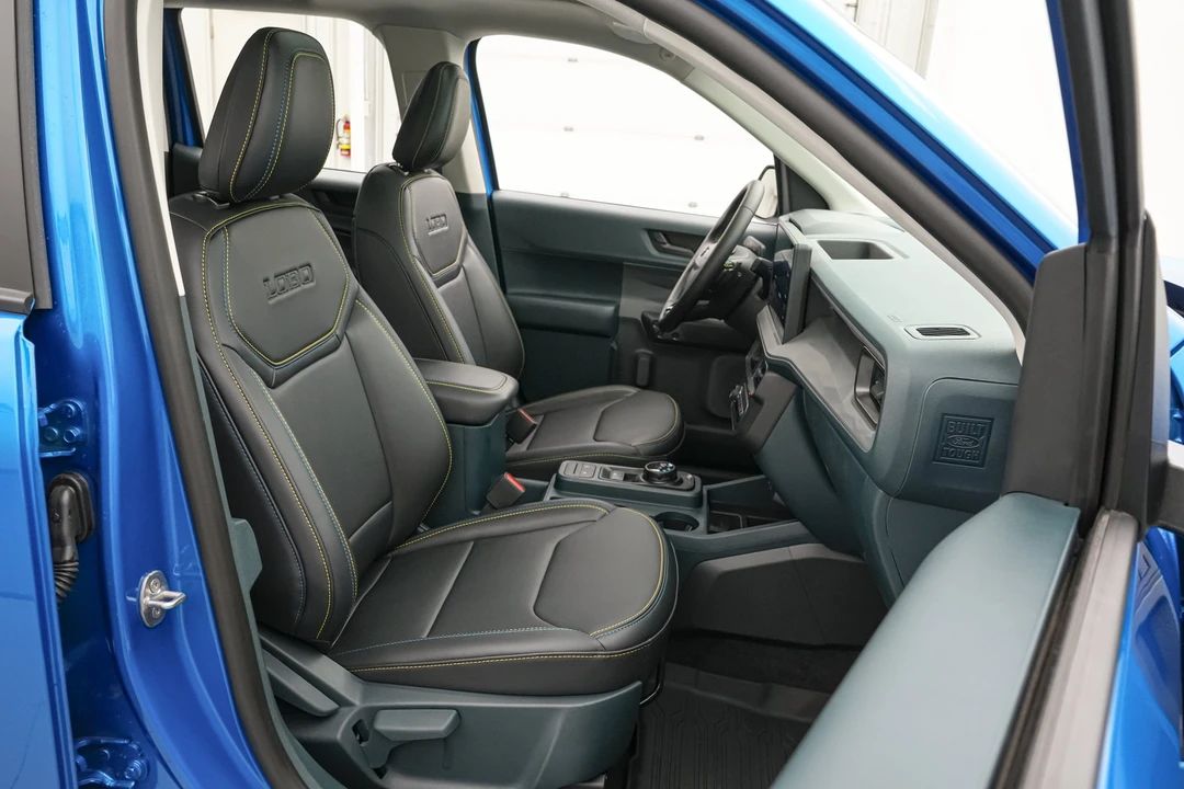 2025 Ford Maverick - Image 25 of 31