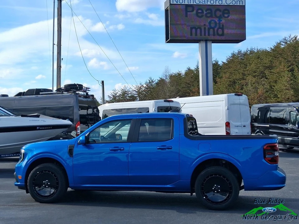 2025 Ford Maverick - Image 13 of 24