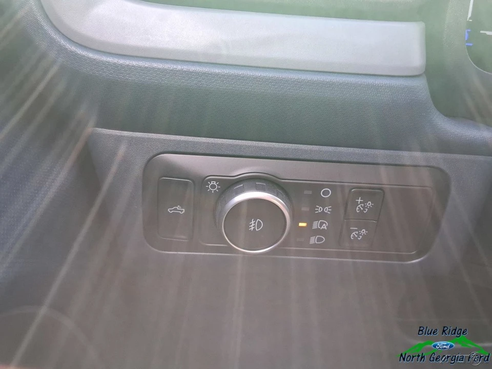 2025 Ford Maverick - Image 19 of 24