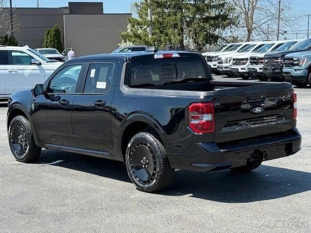 2025 Ford Maverick - Image 3 of 12