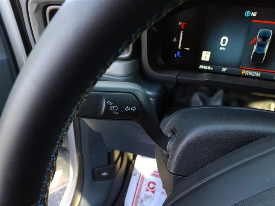 2025 Ford Maverick - Image 21 of 21
