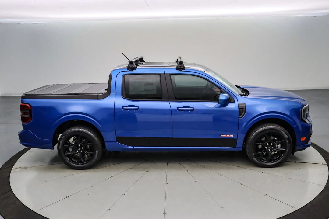 2025 Ford Maverick - Image 5 of 21