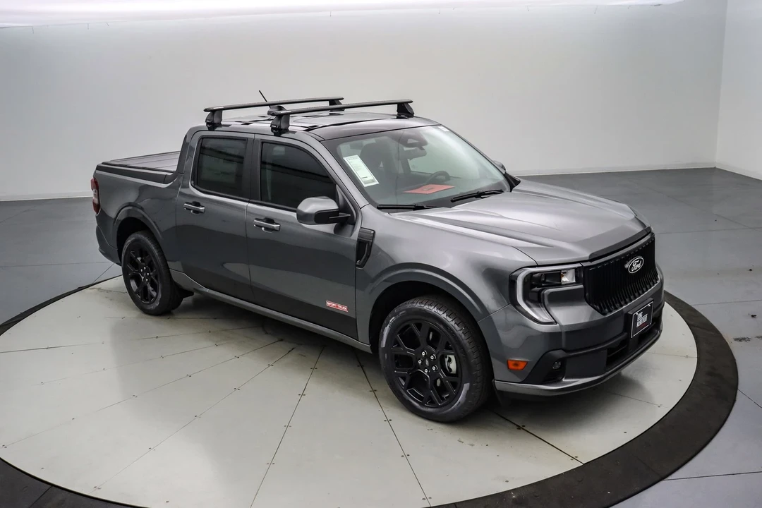 2025 Ford Maverick - Image 4 of 21