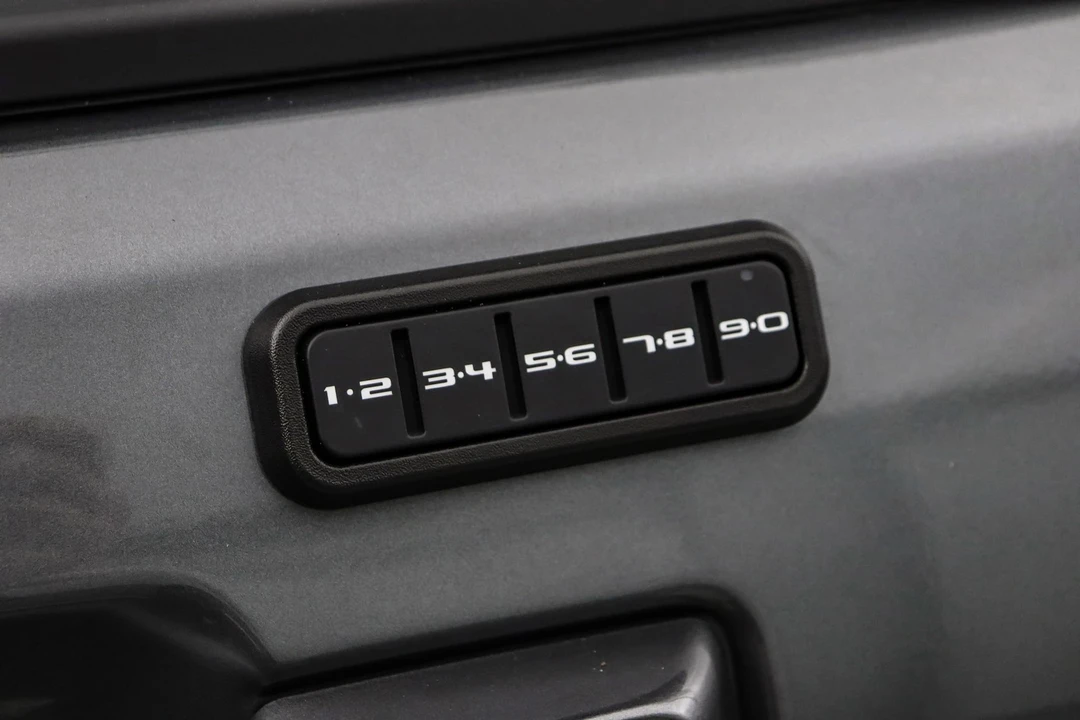 2025 Ford Maverick - Image 18 of 21