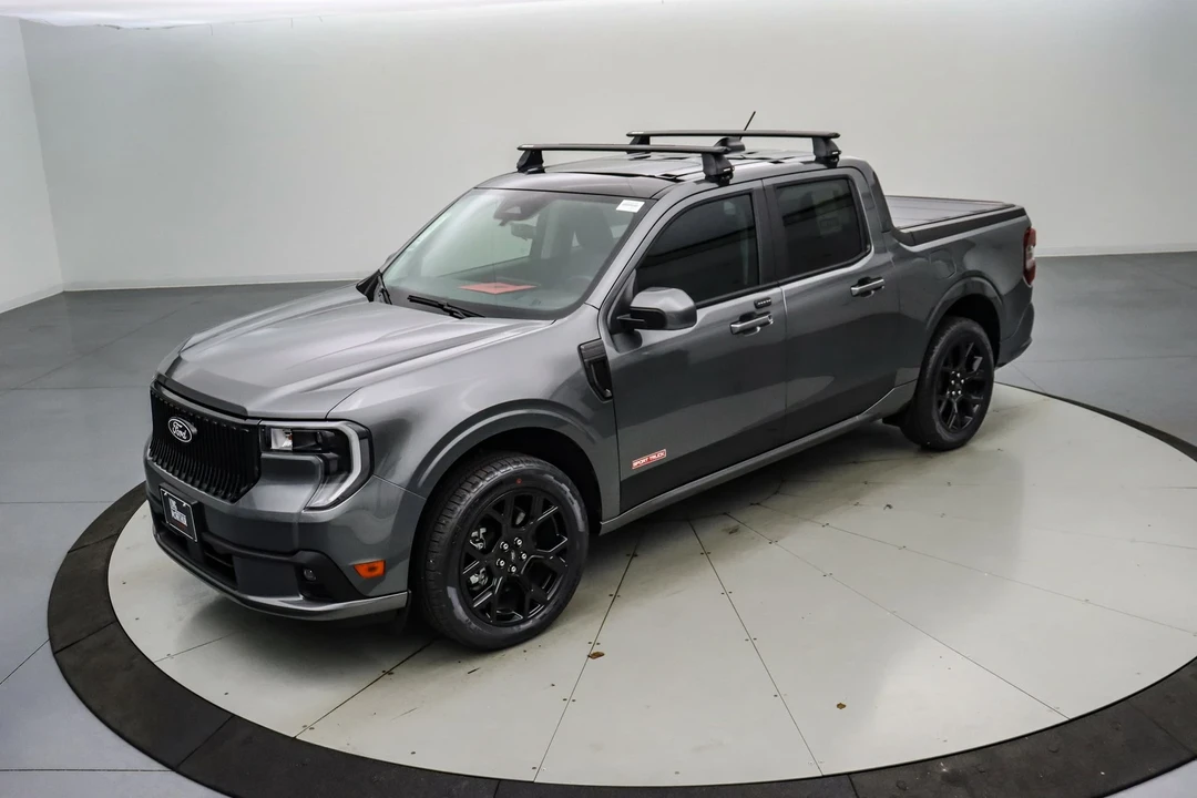 2025 Ford Maverick - Image 12 of 21