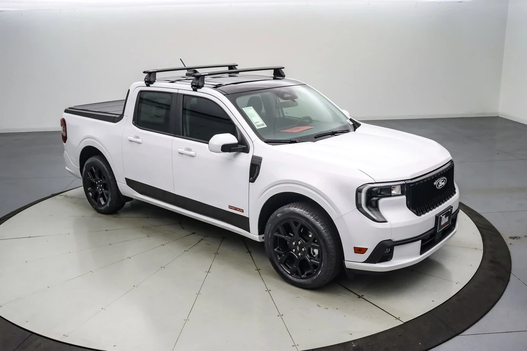 2025 Ford Maverick - Image 4 of 21