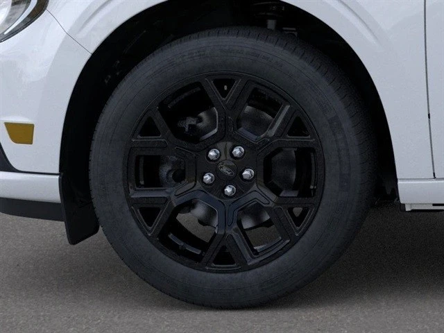 2025 Ford Maverick - Image 20 of 21