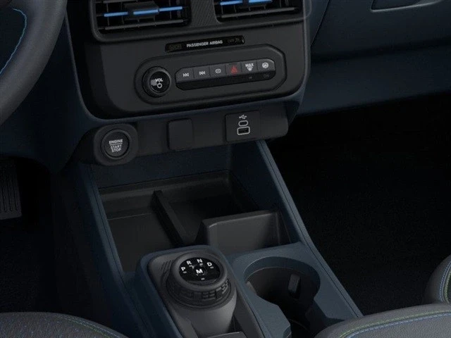 2025 Ford Maverick - Image 16 of 21