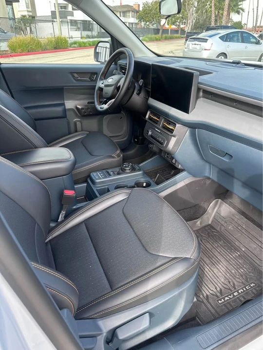 2025 Ford Maverick - Image 9 of 13