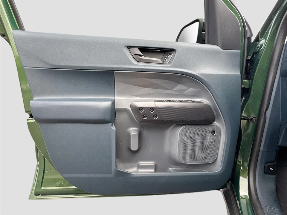 2025 Ford Maverick - Image 18 of 21