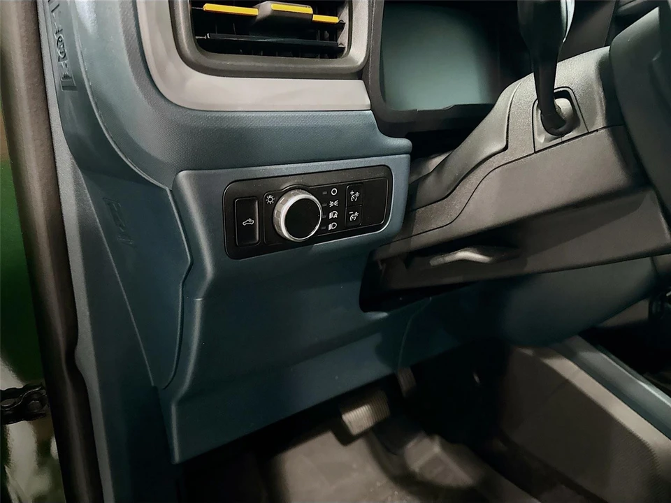 2025 Ford Maverick - Image 7 of 21