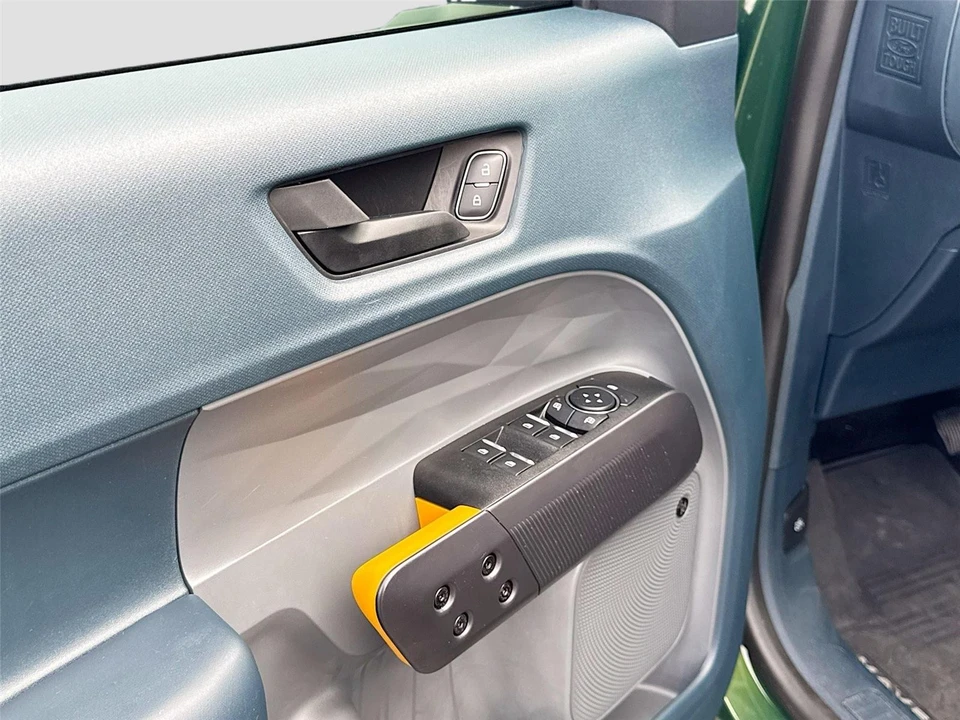 2025 Ford Maverick - Image 17 of 21