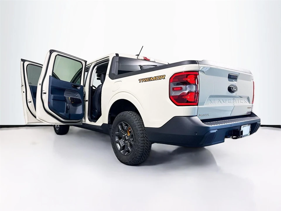 2025 Ford Maverick - Image 26 of 26
